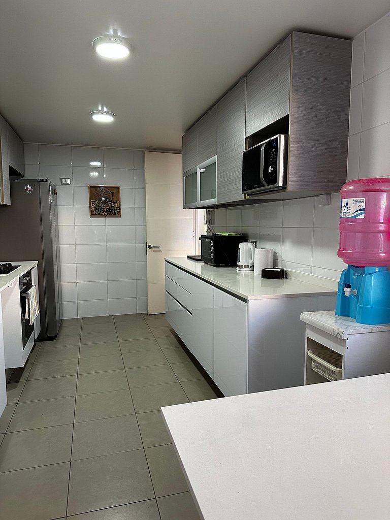 Amplio y Cómodo departamento en Playa Brava